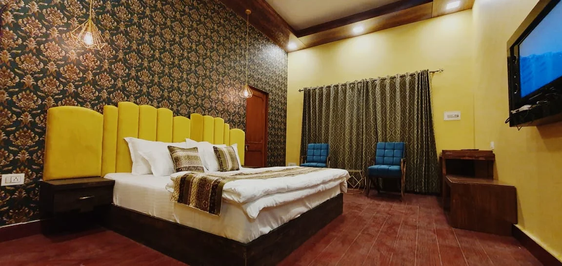 Spacious bedroom amenities